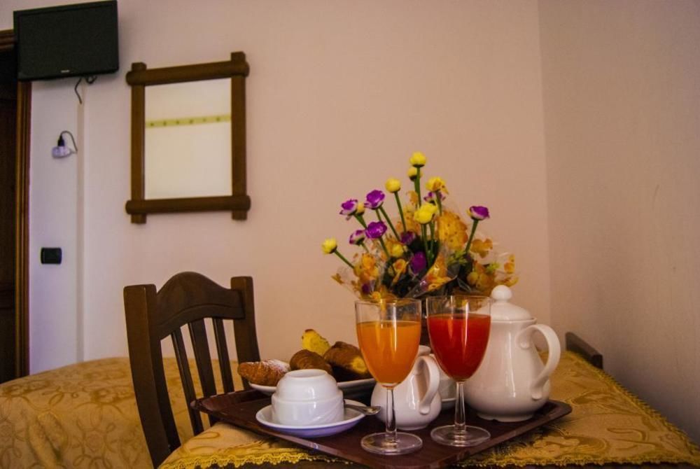 Agriturismo Mare E Monti Hotel อาเจโรลา ภายนอก รูปภาพ