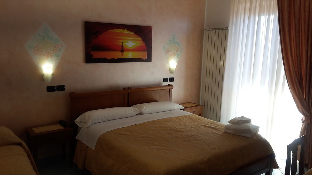 Agriturismo Mare E Monti Hotel อาเจโรลา ภายนอก รูปภาพ