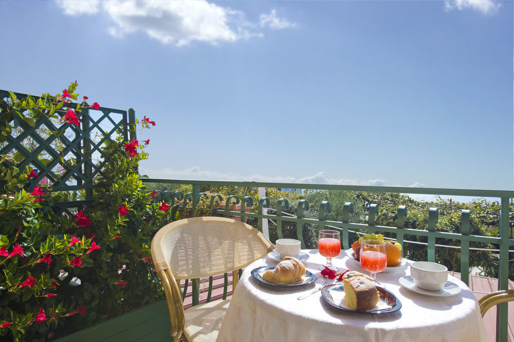 Agriturismo Mare E Monti Hotel อาเจโรลา ภายนอก รูปภาพ