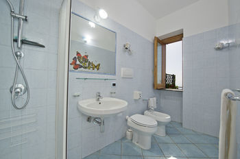 Agriturismo Mare E Monti Hotel อาเจโรลา ภายนอก รูปภาพ